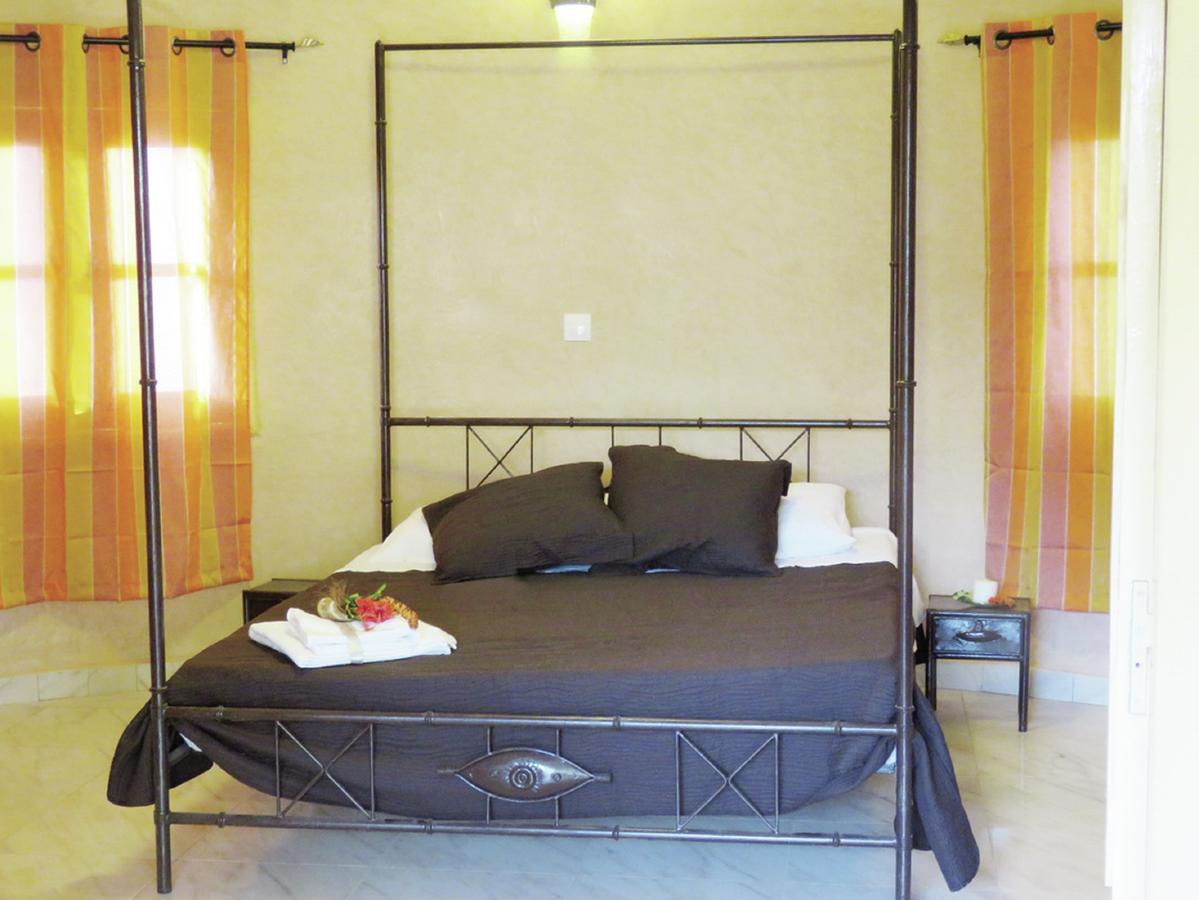 Hôtel Le Lion Dort à La La Somone Extérieur photo
